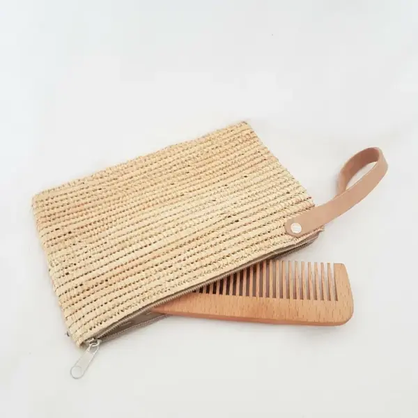 Handwoven Natural Raffia Pouch – Boho Chic Beach Clutch