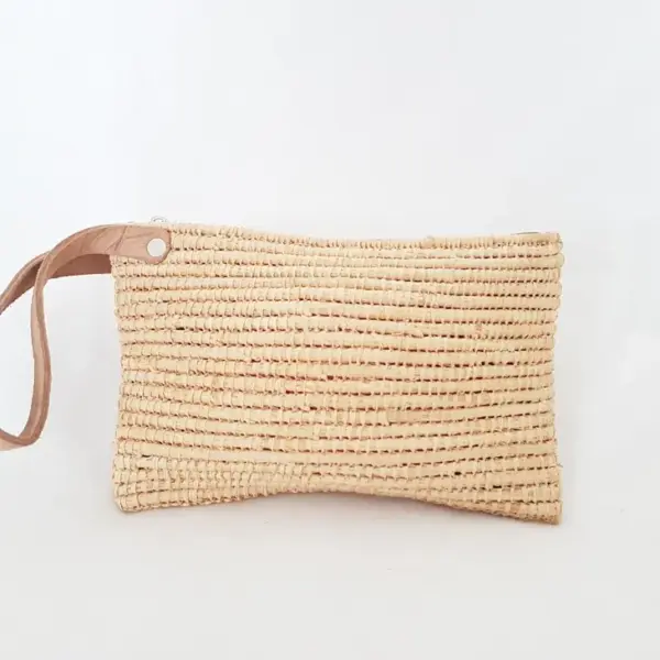 Handwoven Natural Raffia Pouch – Boho Chic Beach Clutch