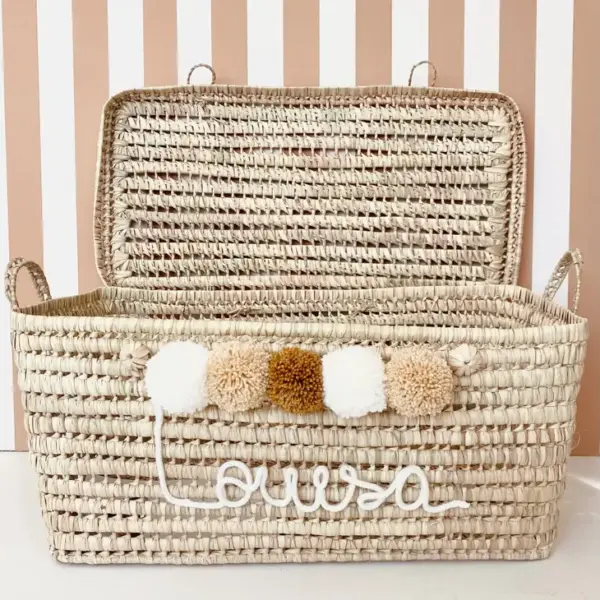 Personalized Moroccan Chest with Tassels – Handwoven Palm Leaf Storage Trunk in Ecru, Camel & Nude