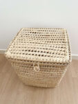 Square Wicker Laundry Basket with Lid – Handwoven Storage Hamper (41x40x34 cm)