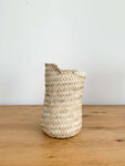 Small Wicker Table Basket – Handwoven Decorative Tray (10/18 cm)