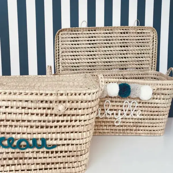 Personalized Moroccan Chest with Tassels – Handwoven Palm Leaf Storage Trunk in Beige & Celadon