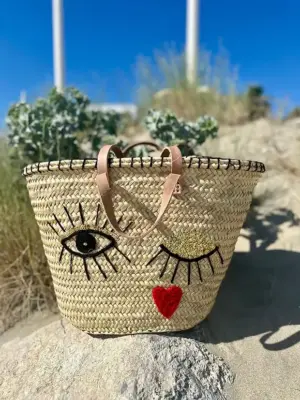 Wink Basket – Handwoven Palm Fiber Tote with Wool & Sequin Embroidery