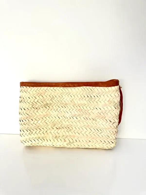 Handwoven Doum Palm & Leather Clutch – 28×20 cm | Moroccan Artisan Pouch