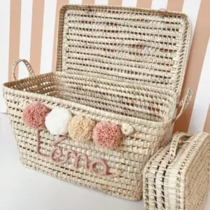 Personalized Moroccan Chest with Tassels – Handwoven Palm Leaf Trunk in Old Pink, Ecru & Nude (60cm & 80cm)