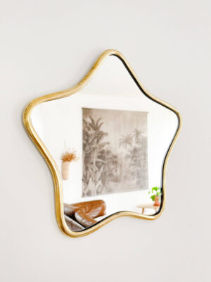 Handmade Star-Shaped Brass Mirror | 27×27 cm – Moroccan Artisan Wall Decor