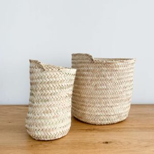 Small Wicker Table Basket – Handwoven Decorative Tray (10/18 cm)