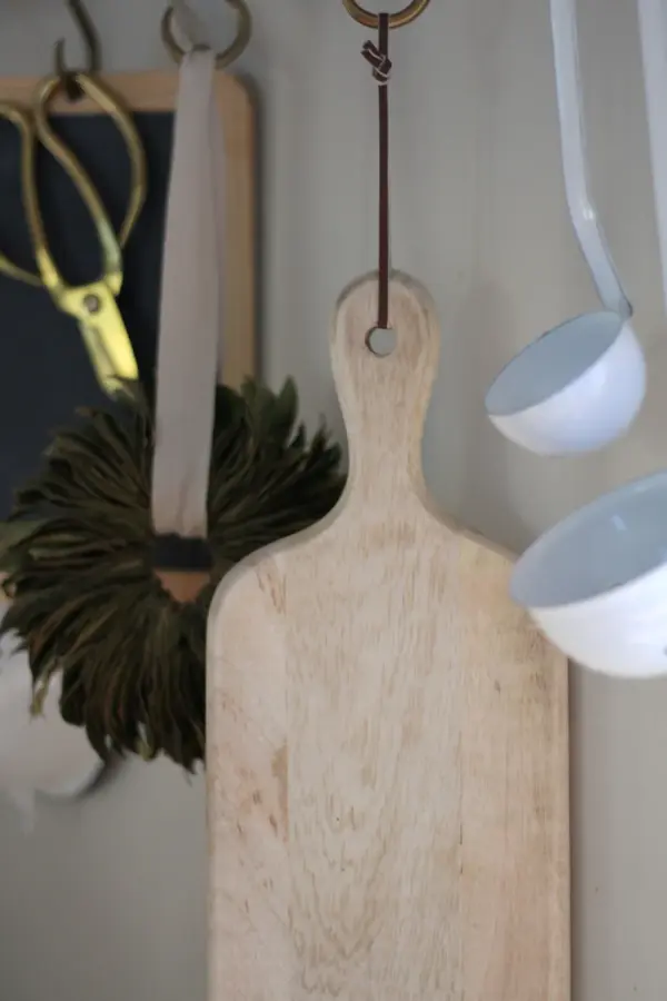 Eco-Friendly Mango Wood Chopping Board – Sustainable Kitchen