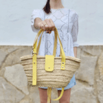 Small Personalized Palm Basket – Cala Model with Flap Closur