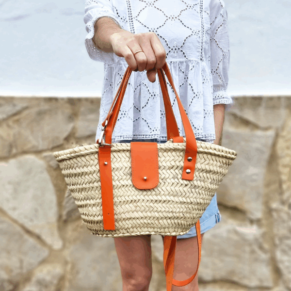Small Personalized Palm Basket – Cala Model with Flap Closur