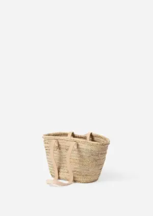 Natural Handwoven Palm Leaf Basket – Sustainable Market
