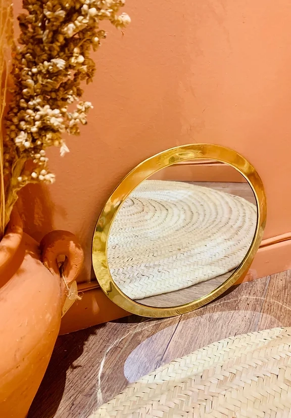 Round Brass Mirror – Wall-Mounted Decorative Mirror in 3 Sizes (S, M, L)