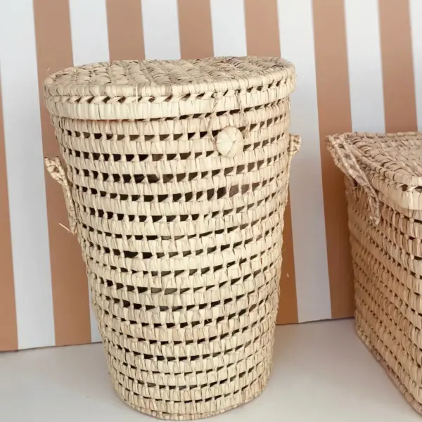 Natural Laundry Basket with Lid –Handwoven Palm Leaf Storage