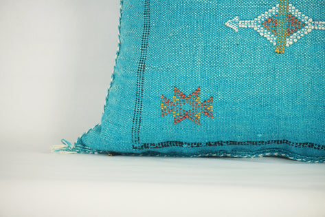 Charming Moroccan Cactus Silk Pillow Cover – Handwoven Sabra Cushion (50×50 cm / 60×40 cm)