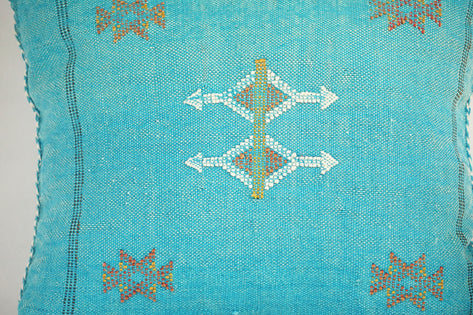 Charming Moroccan Cactus Silk Pillow Cover – Handwoven Sabra Cushion (50×50 cm / 60×40 cm)