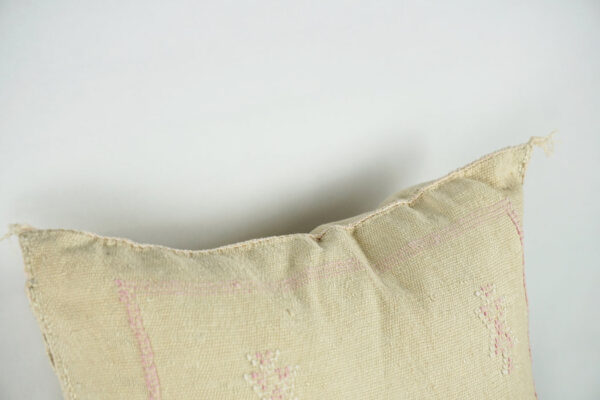 Lovely White Moroccan Cactus Silk Pillow Cover – Bohemian Sabra Cushion with YKK Zipper (50×50 cm / 60×40 cm)