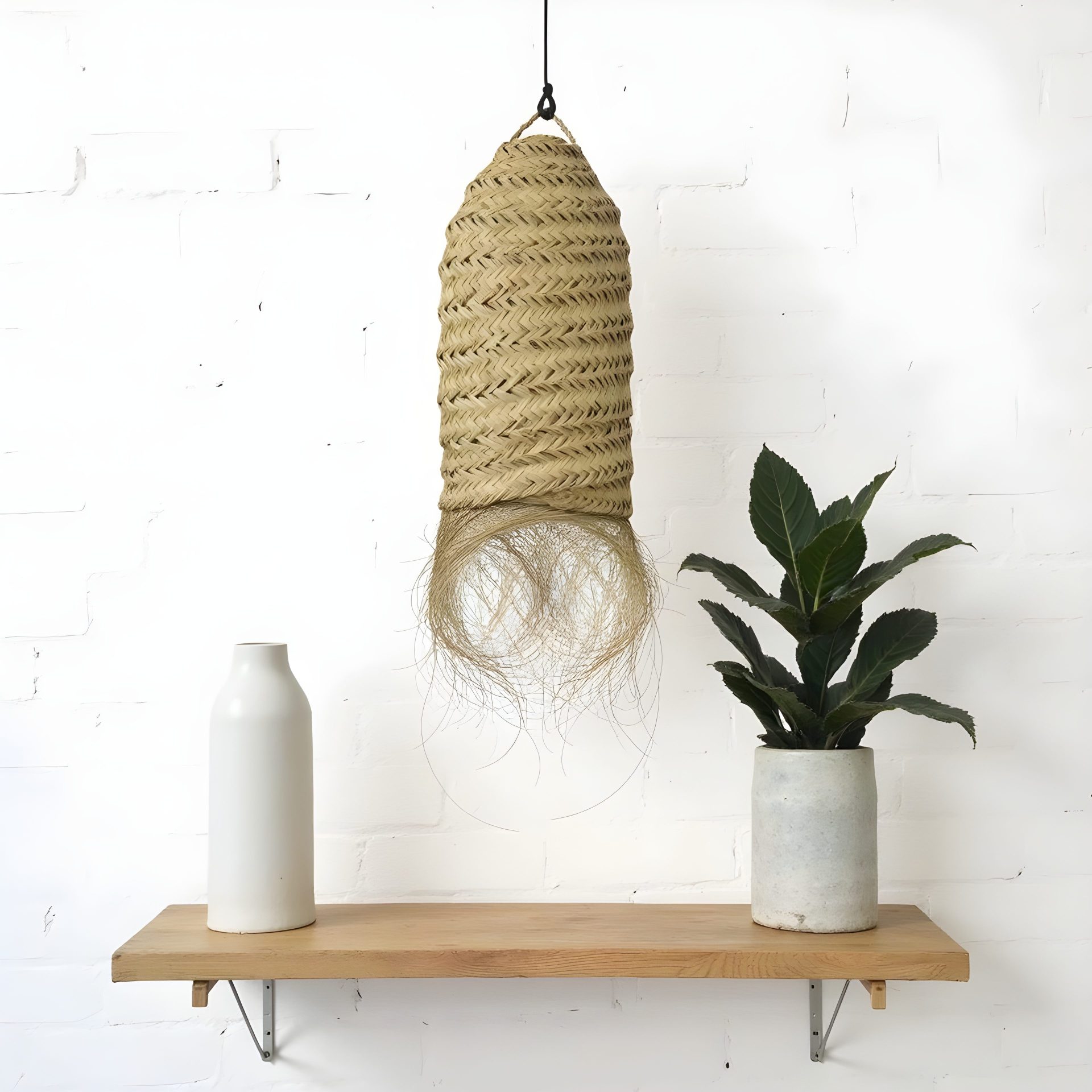 Cylindrical Palm Leaf Pendant Light – Handwoven Moroccan Lampshade (30 × 45 cm)