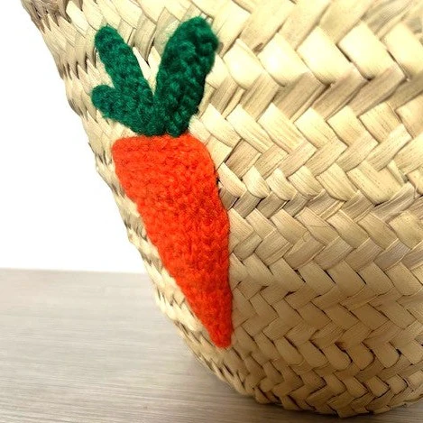 Dolce Carrot Mini Basket – Handwoven Palm Leaf Tote