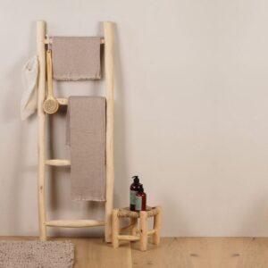Handmade Wooden Towel Ladder – 150cm Natural Pine Bathroom Storage Rack