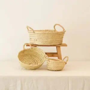 Flat Handwoven Raffia Baskets – Natural Palm Fiber Decor