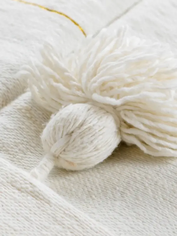Pom Pom Wool Throw Blanket – Handwoven Moroccan Blanket