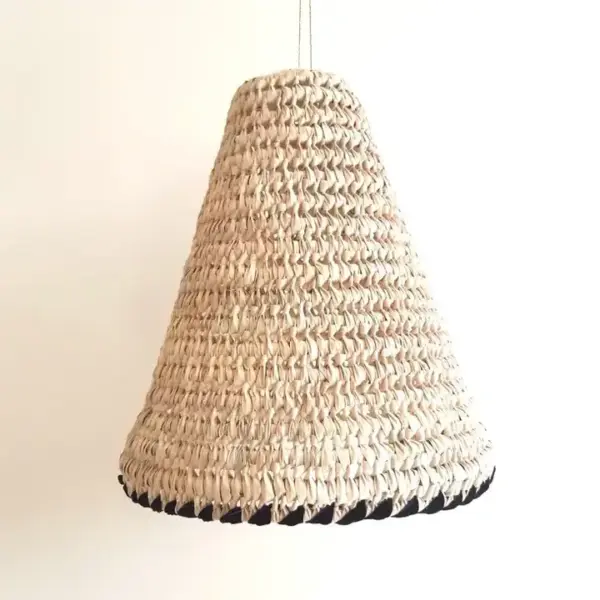 Nomad Palm Leaf Pendant Light – Handwoven Suspension