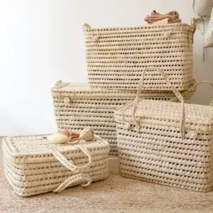 Palm Leaf Chest – Handwoven Moroccan Storage Trunk (Approx. 60 cm)
