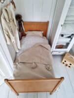 Pom Pom Wool Throw Blanket – Handwoven Moroccan Blanket