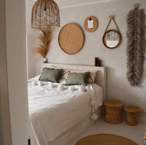 Pom Pom Wool Throw Blanket – Handwoven Moroccan Blanket