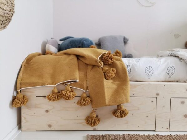Pom Pom Wool Throw Blanket – Handwoven Moroccan Blanket