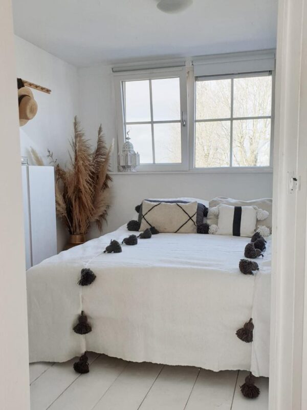 Pom Pom Wool Throw Blanket – Handwoven Moroccan Blanket
