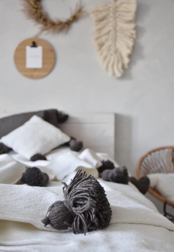 Pom Pom Wool Throw Blanket – Handwoven Moroccan Blanket