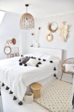 Pom Pom Wool Throw Blanket – Handwoven Moroccan Blanket