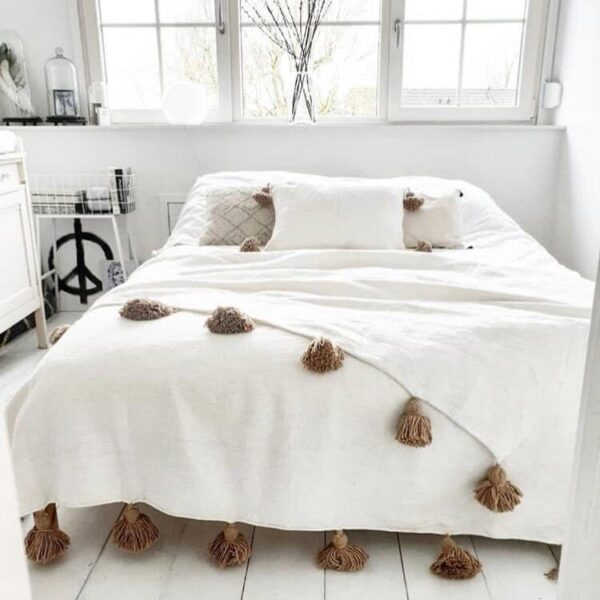 Pom Pom Wool Throw Blanket – Handwoven Moroccan Blanket