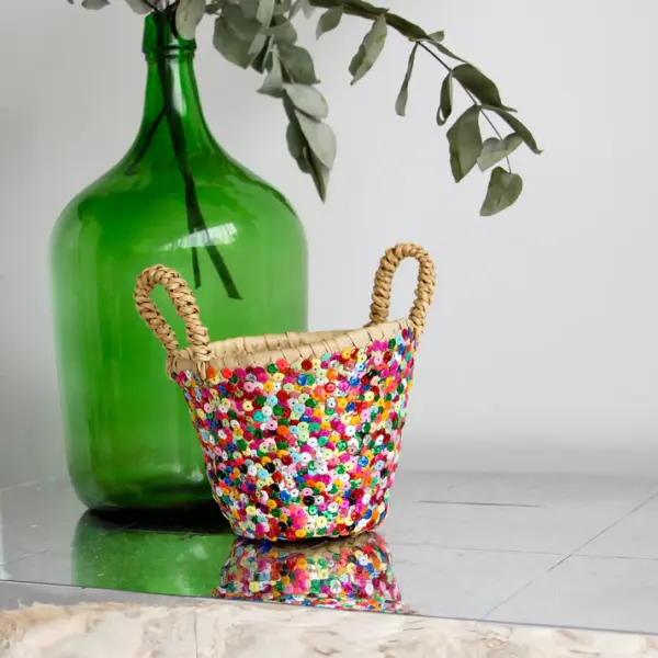 Mini Sequin Straw Basket – Handwoven Boho Basket for Home or Outings (12 cm)
