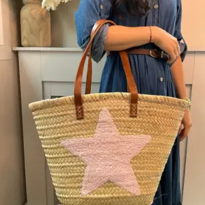 Pink Sequin Star Basket – Handcrafted Palm Leaf Bag