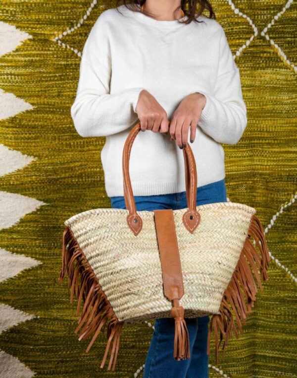 Straw Bag with Fringe and Leather Closure – Handmade Moroccan