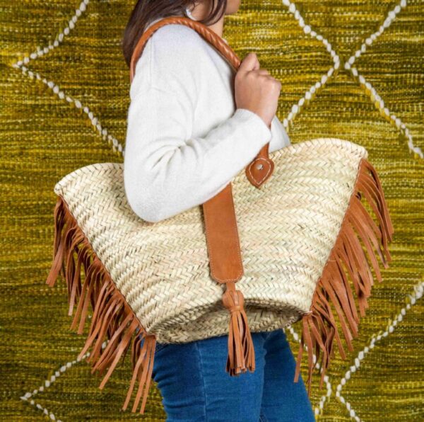 Straw Bag with Fringe and Leather Closure – Handmade Moroccan