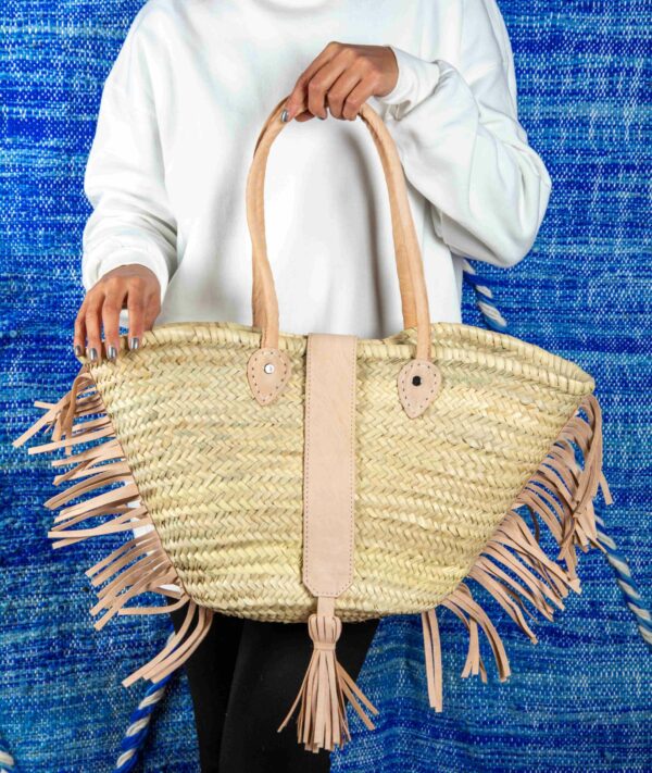 Straw Bag with Fringe and Leather Closure – Handmade Moroccan