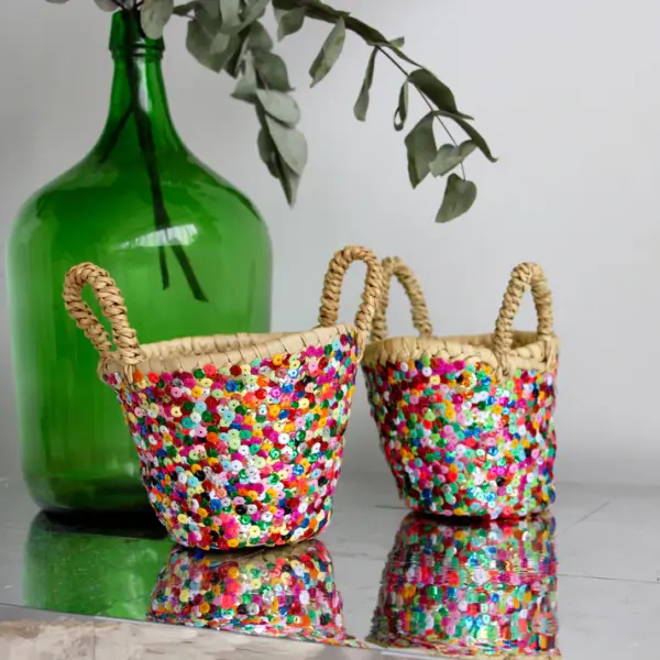 Mini Sequin Straw Basket – Handwoven Boho Basket for Home or Outings (12 cm)