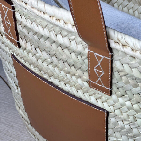 Emilia Luxe Leather Medium Cross Body Basket Bag