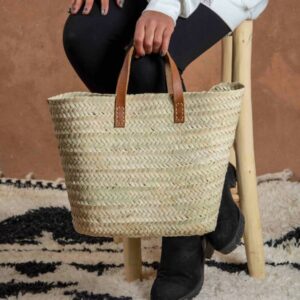 Marrakech Basket – Medium Handwoven Palm Leaf Basket