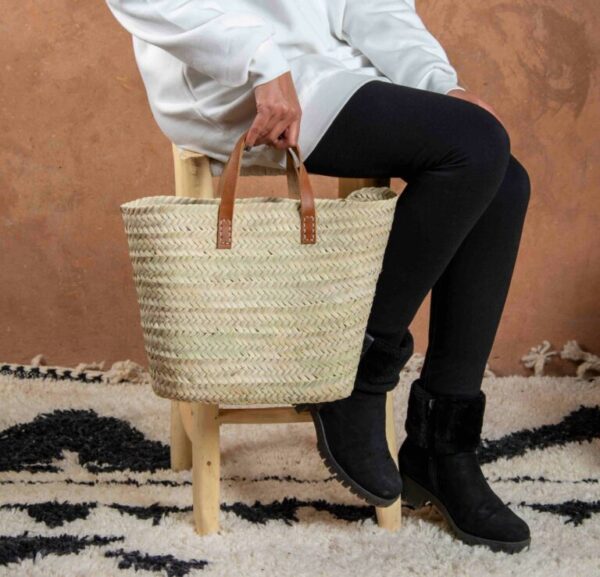 Marrakech Basket – Medium Handwoven Palm Leaf Basket