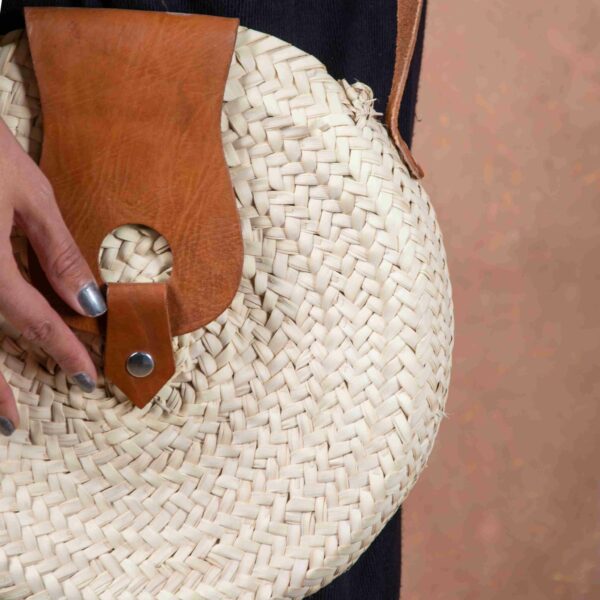 Marrakech Round Palm Leaf Bag – Handwoven Tote with Leather