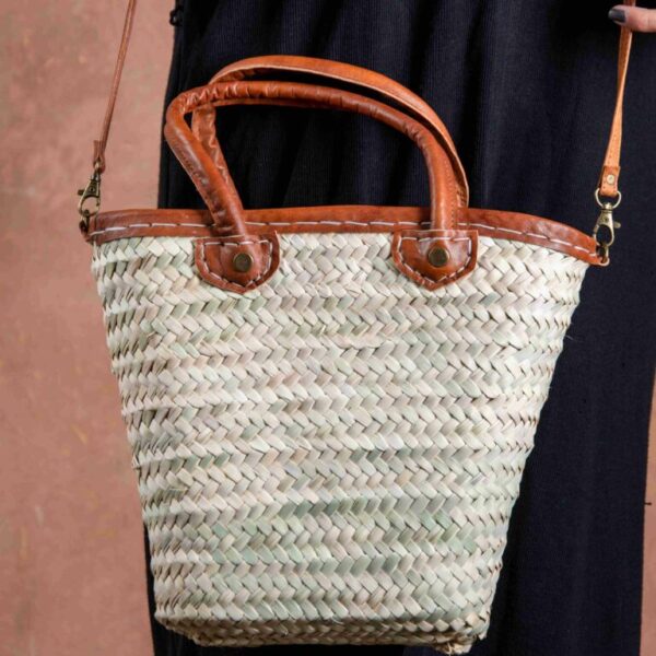 Flare Zipper Straw Bag – Chic Doum Palm Bag with Double Leather