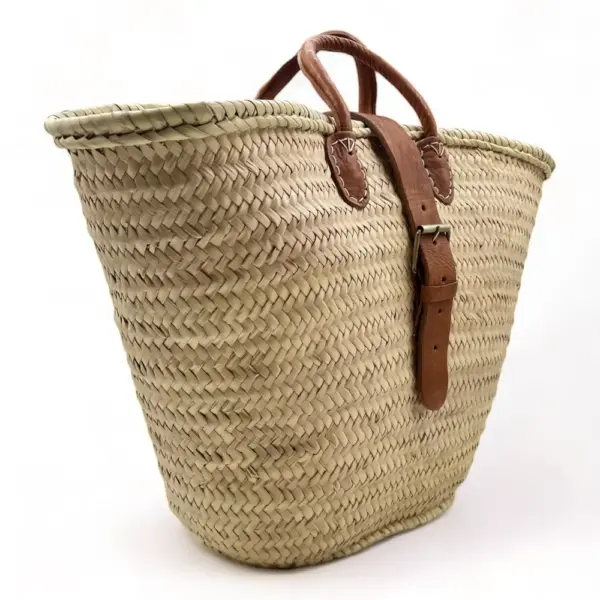 Palm Bag with Buckle Closure – Versatile Handwoven Tote for Beach & Everyday Use