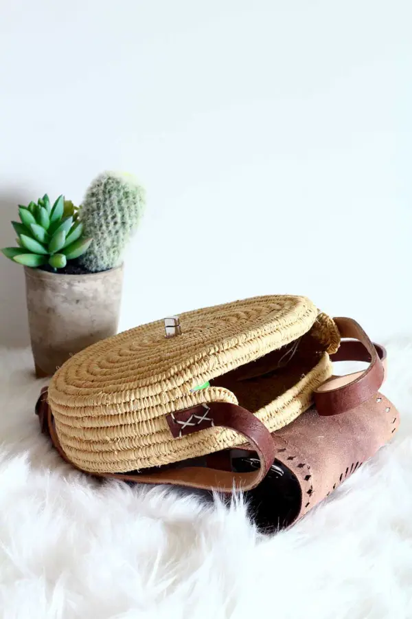 Brown Sun Round Raffia Crossbody – Handmade Natural Raffia Circle bag