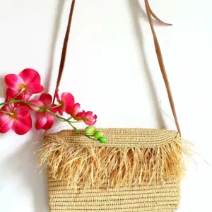 Raffia Fringe Crossbody – Handmade Natural Raffia Bag with Leather strap
