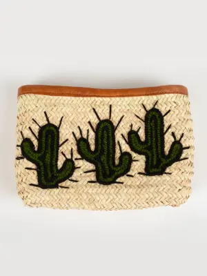Raffia Cactus Clutch – Tan | Handwoven Palm Leaf Bag
