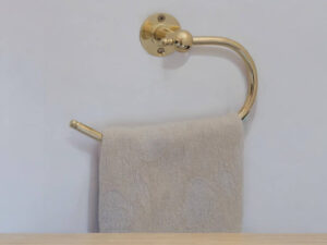 🛁 Handcrafted Solid Brass Towel Holder – Wall-Mounted Bathroom Hook